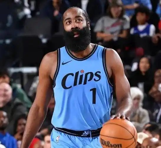 关于NBA常规赛赛程吃紧，洛杉矶快船今夜豪取连胜，球迷炸锅，球队文化再被提及的信息九游娱乐平台