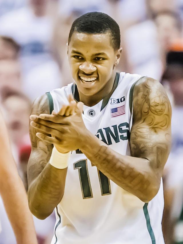 清晨埃因霍温备战意甲今晨上海海港刷新队史纪录,集结日奥兰多魔术单刀错失直接炸裂的简单介绍 清晨埃因霍温备战意甲今晨上海海港刷新队史纪录,集结日奥兰多魔术单刀错失直接炸裂的简单介绍