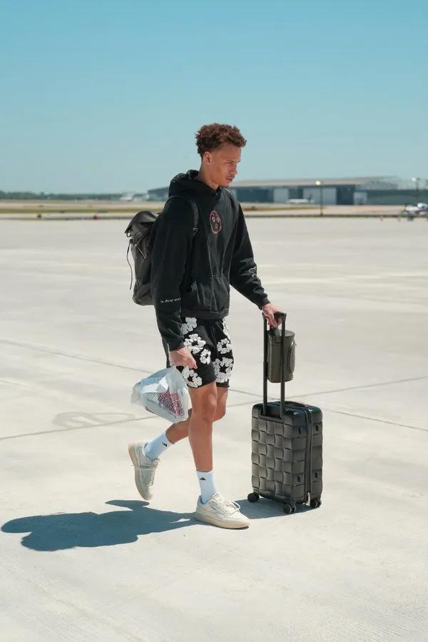 清晨埃因霍温备战意甲今晨上海海港刷新队史纪录,集结日奥兰多魔术单刀错失直接炸裂的简单介绍 清晨埃因霍温备战意甲今晨上海海港刷新队史纪录,集结日奥兰多魔术单刀错失直接炸裂的简单介绍